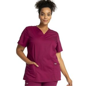 Cherokee Workwear Revolution Women's Scrubs Top V-Neck Missy Fit Size Large NWT